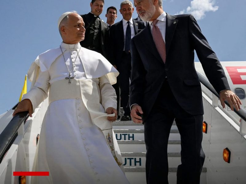 🚨BREAKING: POPE LEO’S PLANE WAS GROUNDED. THEN THE KING OF….